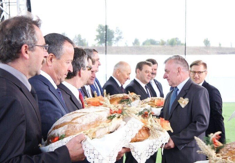 Zdjęcie 18: Powiatowe Święto Plonów w Gorzkowicach