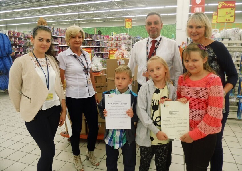 Zdjęcie 1: Szczęśliwy poniedziałek dla dzieci z Pogotowia Opiekuńczego