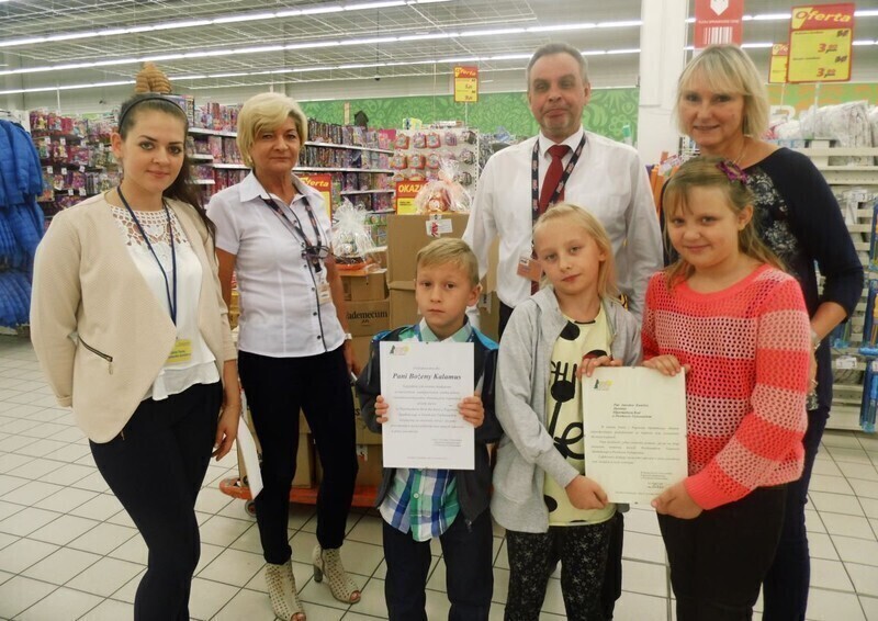 Zdjęcie 2: Szczęśliwy poniedziałek dla dzieci z Pogotowia Opiekuńczego