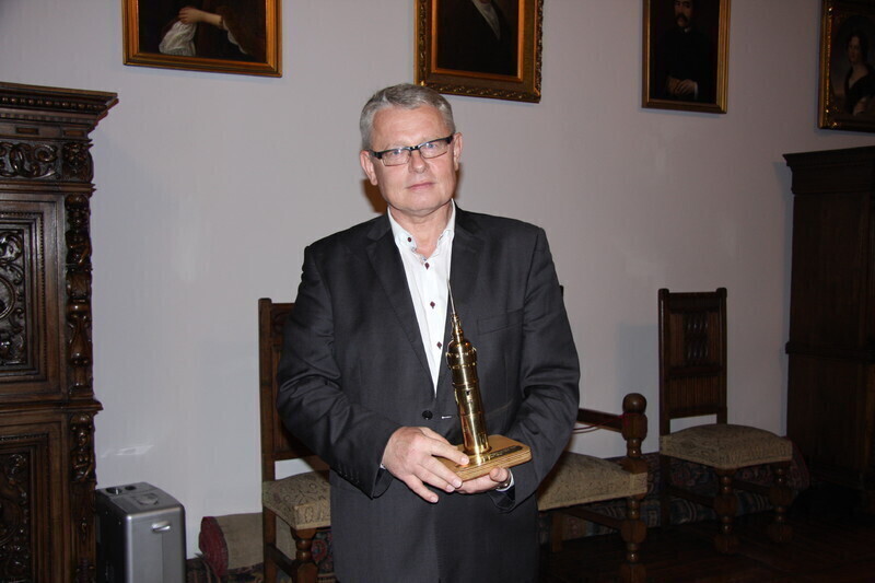 Zdjęcie 21: Złota Wieża Trybunalska dla Bronisława Brylskiego 