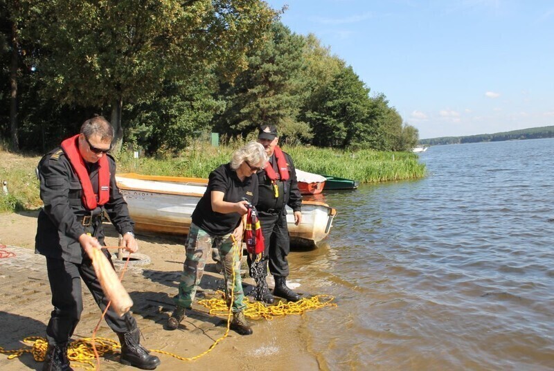 Zdjęcie 4: Rybacka i pożarna ćwiczyły na Zalewie 