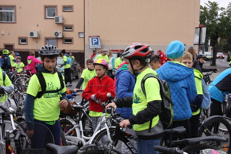 Zdjęcie 18: Rajd rowerowy z marszałek Radziszewską