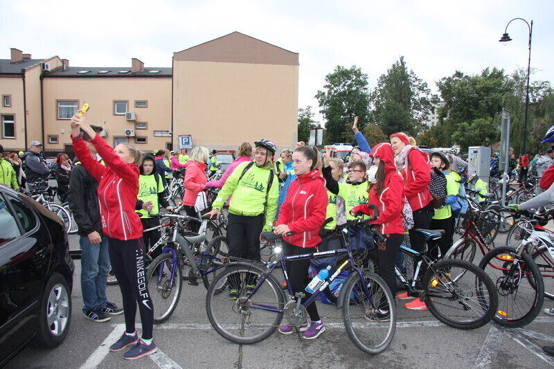 Zdjęcie 20: Rajd rowerowy z marszałek Radziszewską