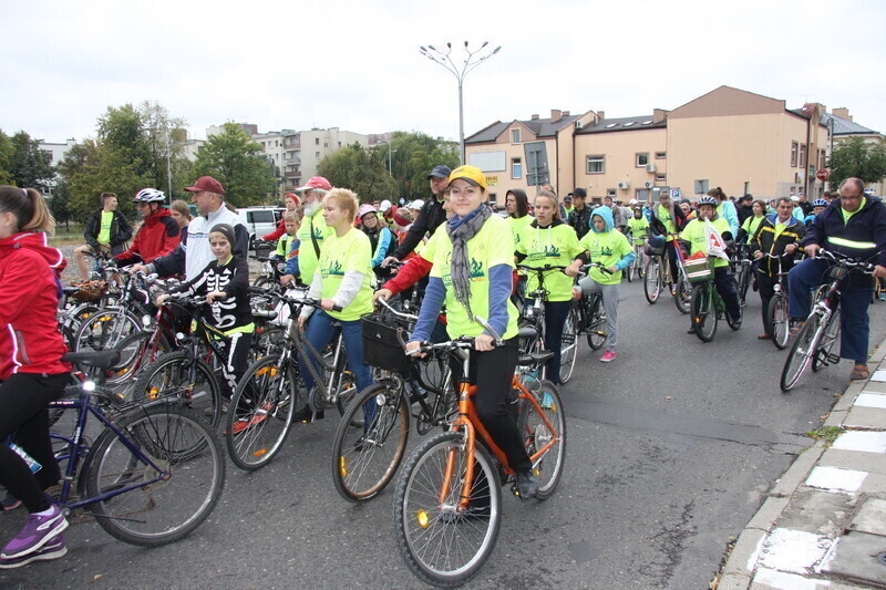 Zdjęcie 23: Rajd rowerowy z marszałek Radziszewską