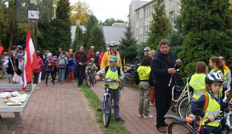 Zdjęcie 6: Rajd Prażonego Ziemniaka przyciągnął ponad 300 osób 