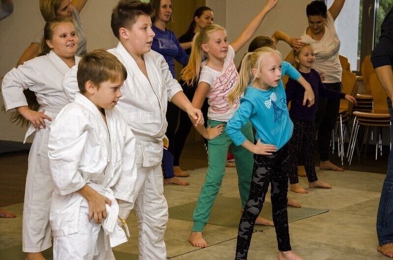 Zdjęcie 2: Japońskie inspiracje, czyli rodzinne warsztaty aikido w Gorzkowicach 