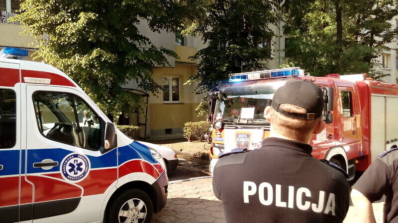 Zdjęcie 5: Pożar w bloku na Sienkiewicza