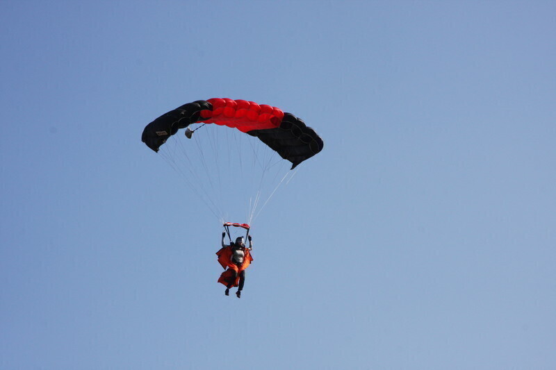 Zdjęcie 28: Święto latawca na lotnisku w Piotrkowie