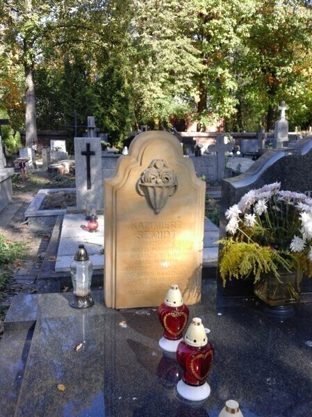 Zdjęcie 11: Spacer po Piotrkowskich Powązkach