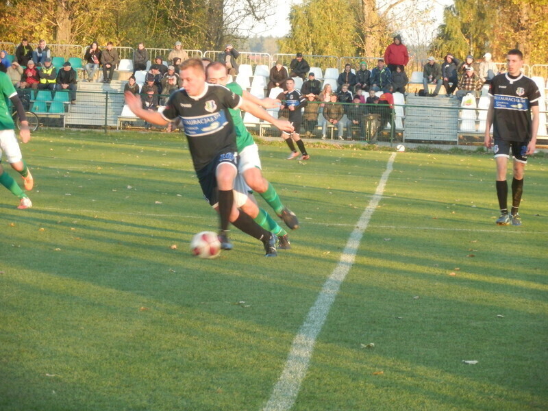 Polonia pnie się w górę tabeli