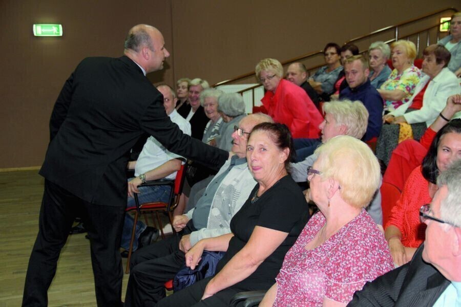 Prezydent Tomaszowa regularnie spotyka się z mieszkańcami