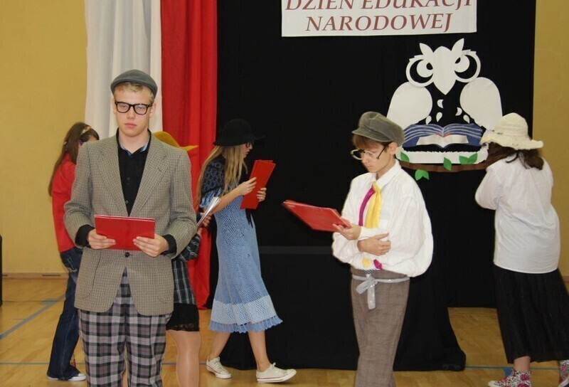 Zdjęcie 23: Dzień Edukacji świętowali w Gimnazjum nr 2