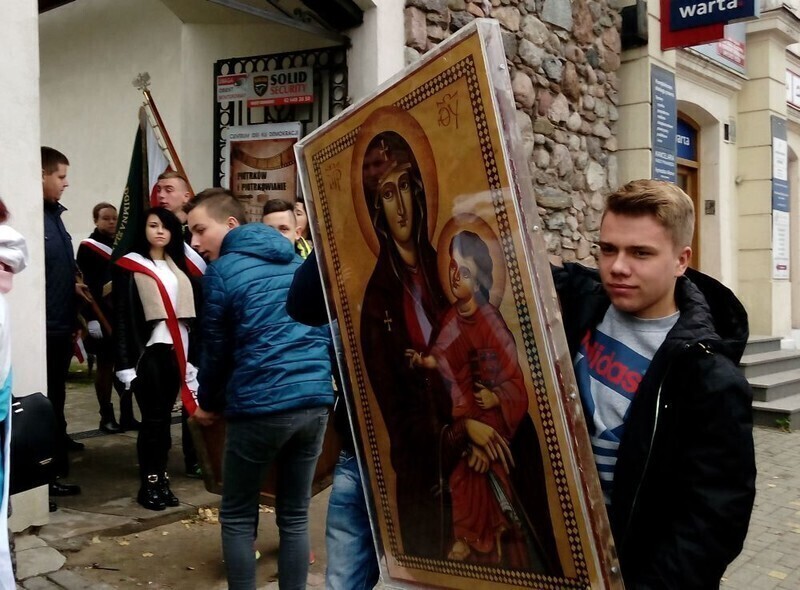 Zdjęcie 16: Symbole Światowych Dni Młodzieży w Piotrkowie 