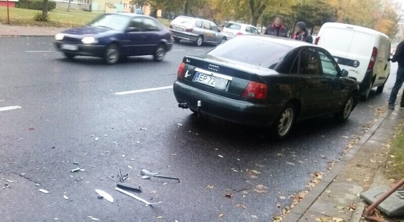 Zdjęcie 2: Wypadek na ul. Kostromskiej. 41-latek w szpitalu 