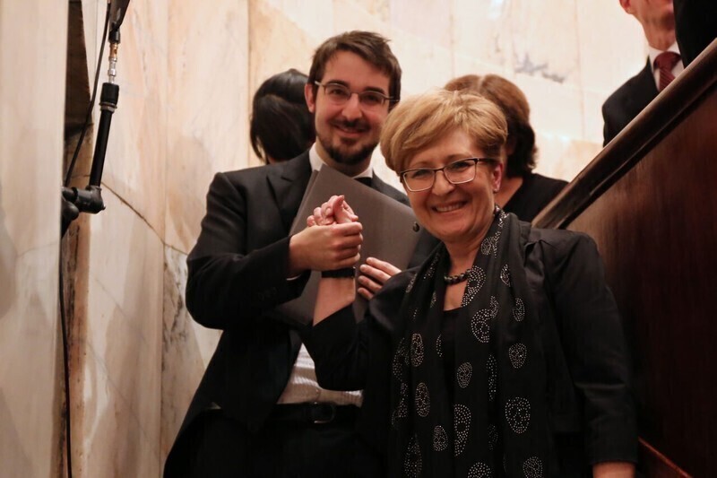 Zdjęcie 2: Piotrkowianka wręczała nagrodę w Konkursie Chopinowskim