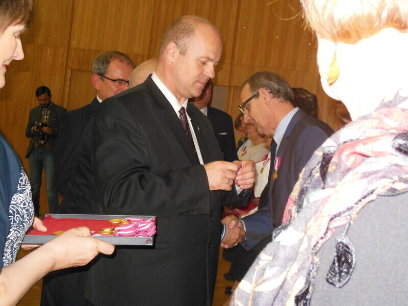 Zdjęcie 12: Wojewódzkie obchody Dnia Edukacji Narodowej w Piotrkowie