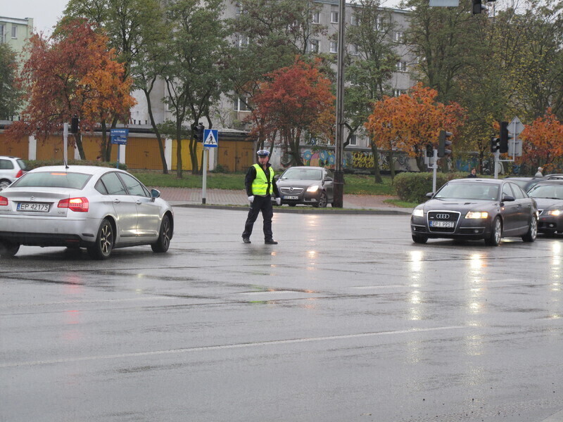 Zdjęcie 5: Uwaga! Awaria sygnalizacji świetlnej na Armii Krajowej/Sikorskiego