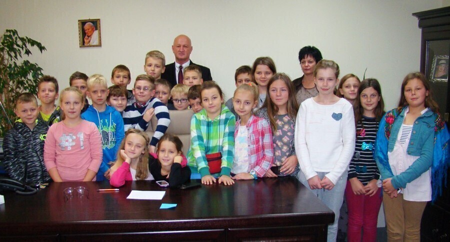 Nad wszystkim starosta Cubała panuje i skutecznie plany realizuje