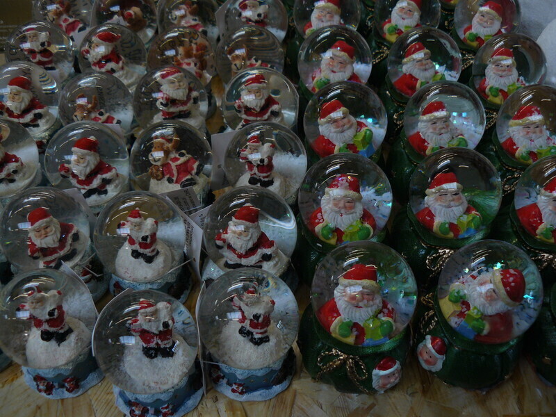 Dla kogo Mikołaj komu śnieżną kulę