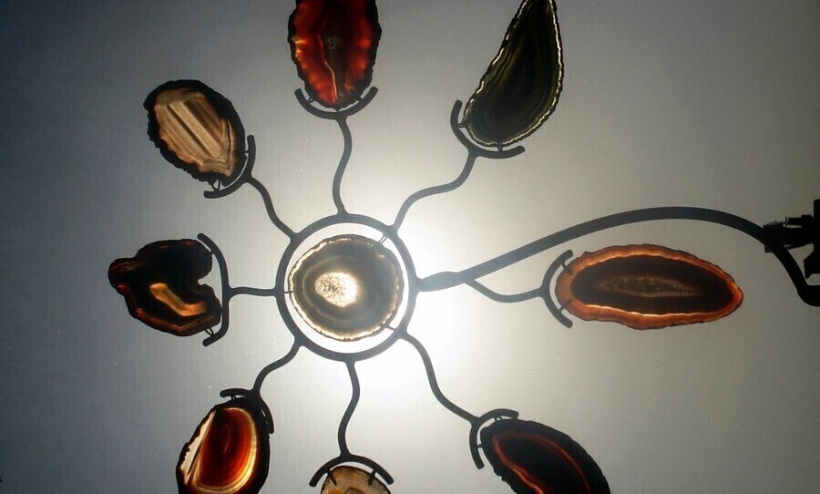 Agatowe inspiracje. Pierwsza wystawa prac piotrkowianina