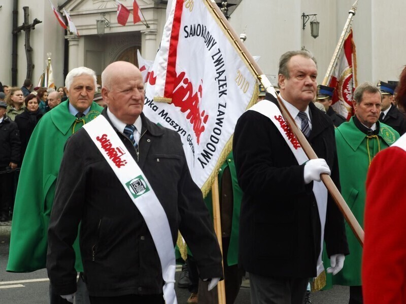 Zdjęcie 5: Zobacz, jak wyglądały obchody Narodowego Święta Niepodległości w Piotrkowie Trybunalskim 