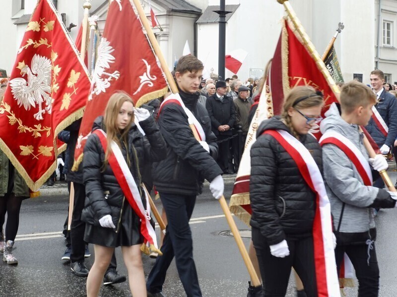 Zdjęcie 7: Zobacz, jak wyglądały obchody Narodowego Święta Niepodległości w Piotrkowie Trybunalskim 