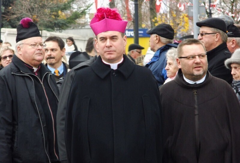 Zdjęcie 9: Zobacz, jak wyglądały obchody Narodowego Święta Niepodległości w Piotrkowie Trybunalskim 