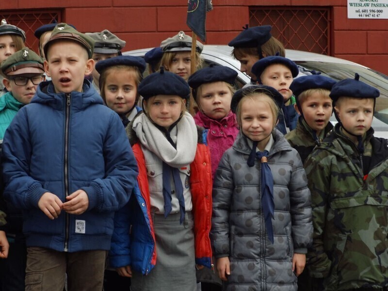 Zdjęcie 15: Zobacz, jak wyglądały obchody Narodowego Święta Niepodległości w Piotrkowie Trybunalskim 