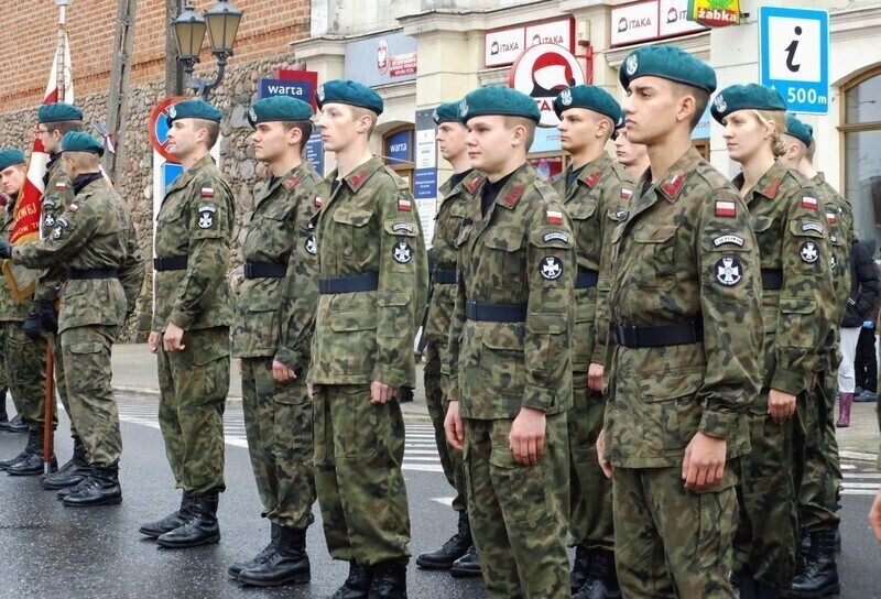 Zdjęcie 19: Zobacz, jak wyglądały obchody Narodowego Święta Niepodległości w Piotrkowie Trybunalskim 