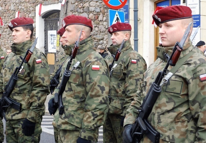 Zdjęcie 20: Zobacz, jak wyglądały obchody Narodowego Święta Niepodległości w Piotrkowie Trybunalskim 