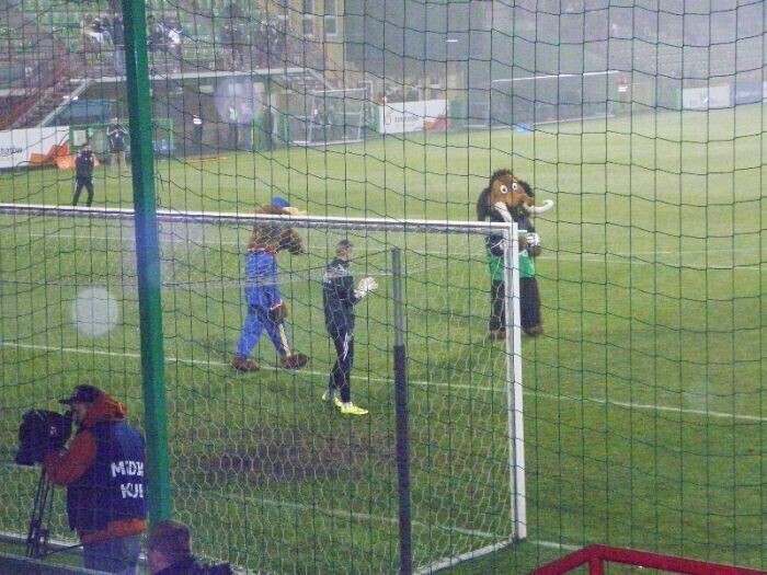 Zdjęcie 5: Gimnazjaliści z „Dwójki” ponownie na meczu Gieksy