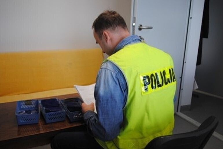 Zdjęcie 1: Nalot na sklep przy Wojska Polskiego. 