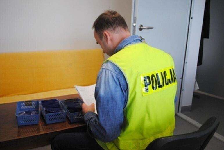 Zdjęcie 4: Nalot na sklep przy Wojska Polskiego. 