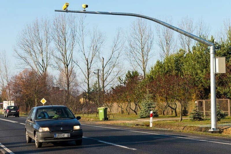Zdjęcie 3: Jak działa odcinkowy pomiar prędkości? 