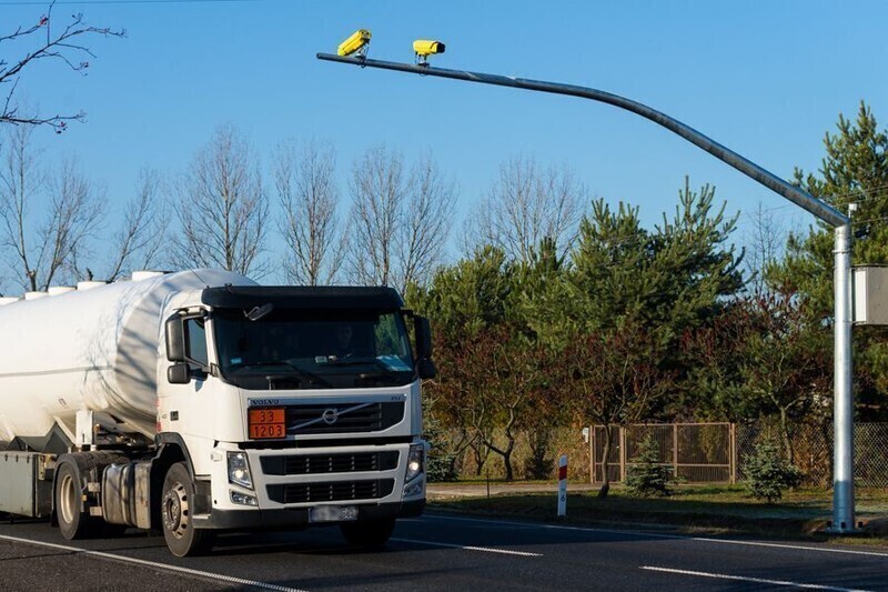 Zdjęcie 5: Jak działa odcinkowy pomiar prędkości? 