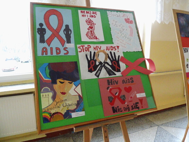 Zdjęcie 3: Moszczenica: obchody Światowego Dnia Walki z AIDS