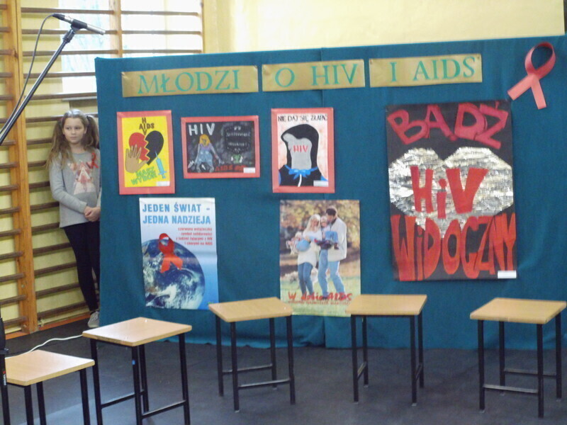Zdjęcie 6: Moszczenica: obchody Światowego Dnia Walki z AIDS