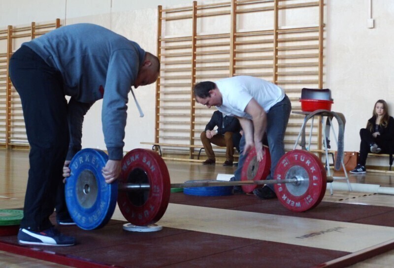 Zdjęcie 9: Ile podnieśli w martwym ciągu?