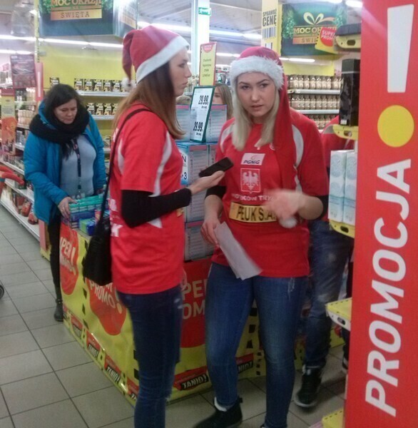 Zdjęcie 5: Piotrkowscy szczypiorniści wsparli Szlachetną Paczkę