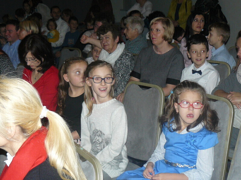 Zdjęcie 8: Jasełka i spotkanie opłatkowe Szansy