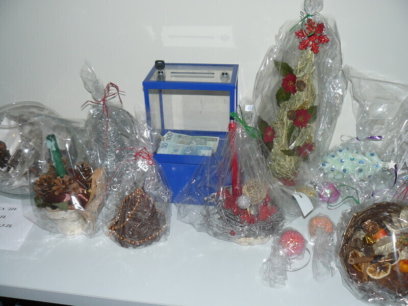 Zdjęcie 10: Jasełka i spotkanie opłatkowe Szansy