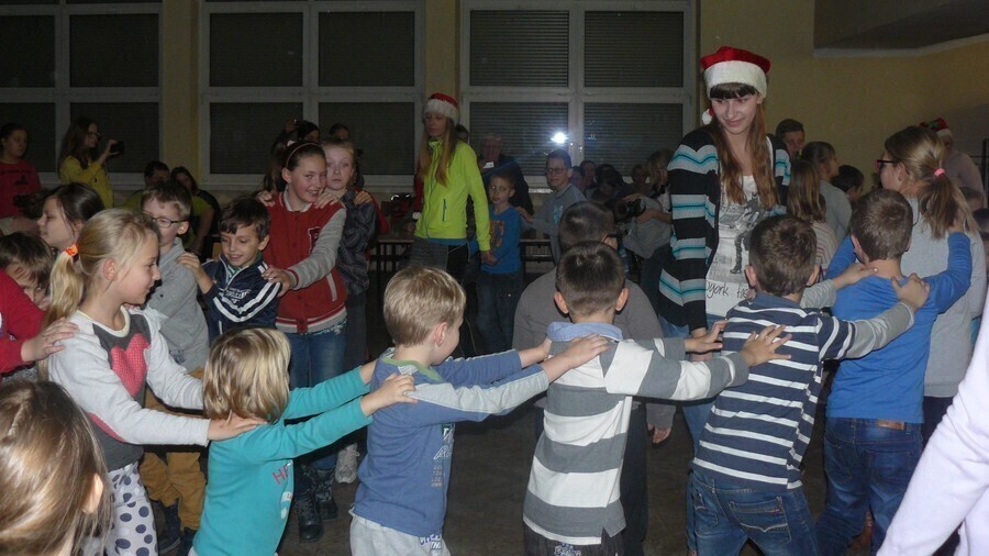 Zdjęcie 1: Pomoc świąteczna od Arki Nadziei