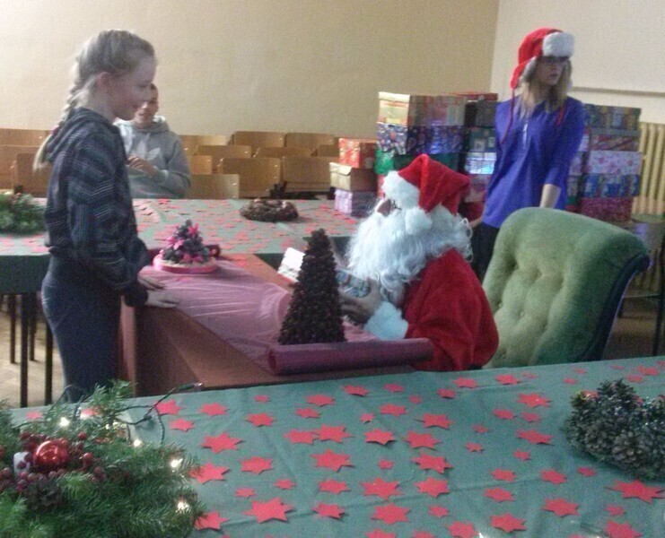 Zdjęcie 9: Pomoc świąteczna od Arki Nadziei