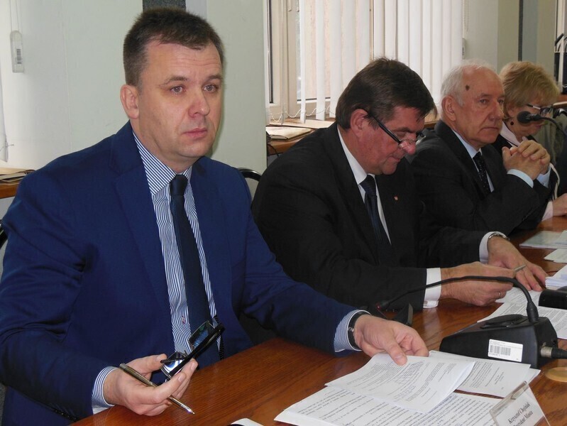 Zdjęcie 1: Piotrków ma budżet na 2016 r. 