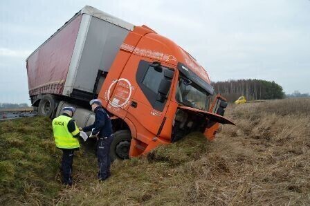 Zdjęcie 5: Pięć osób rannych w wypadkach