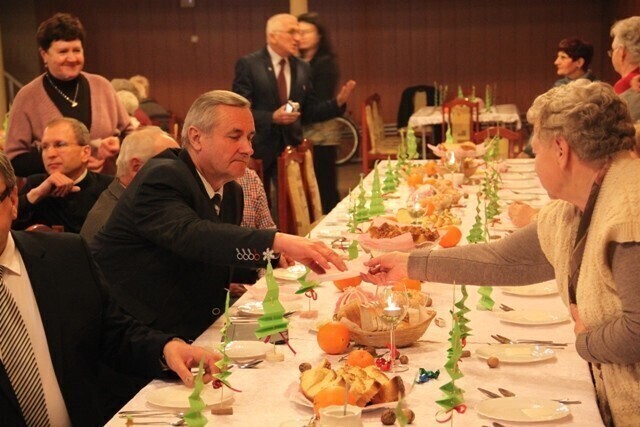 Zdjęcie 1: Wspólnie kolędowali w Moszczenicy 