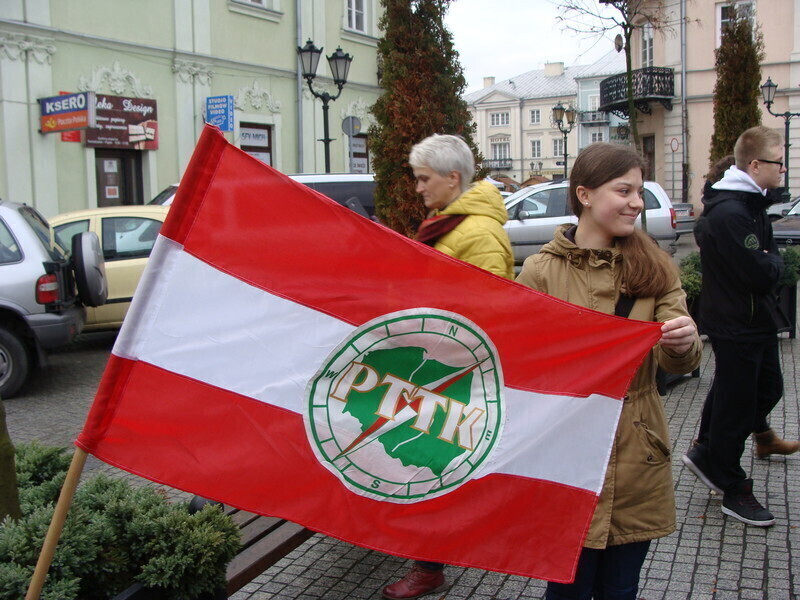 Zdjęcie 5: Świątecznie maszerowali na orientację