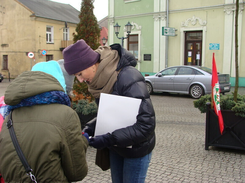 Zdjęcie 13: Świątecznie maszerowali na orientację