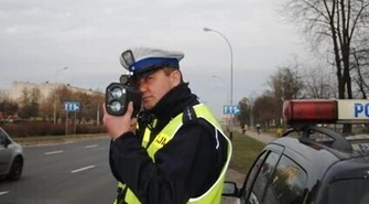 Piotrkowska policja gra z Orkiestrą