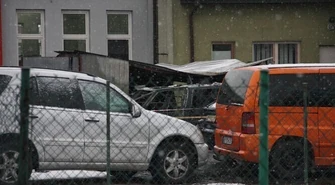 Pożar w warsztacie samochodowym (zdjęcia)